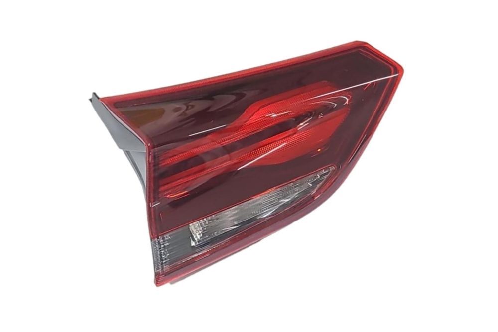 Lanterna combinada traseira - 26376774 - Tracker C