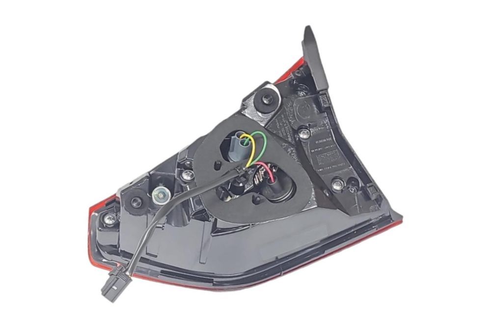 Lanterna combinada traseira - 26376774 - Tracker C
