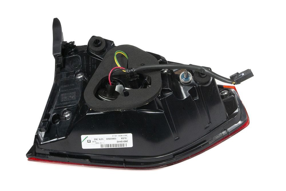 Lanterna combinada traseira - 26313442 - Tracker C