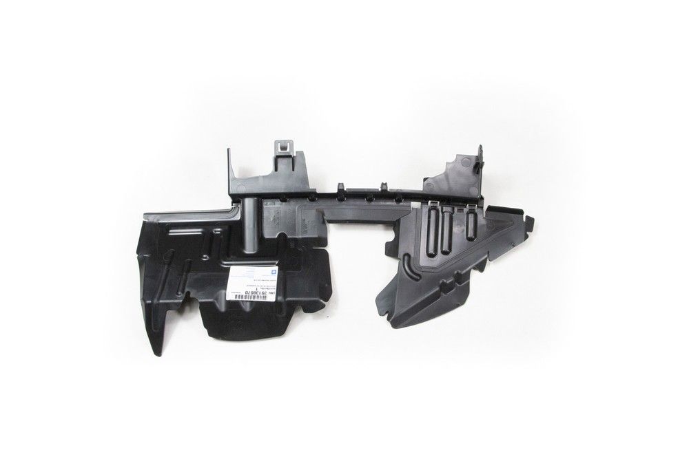 Aleta radiador - 39138070 - Cruze B Hatch, Cruze B Sedan, Cruze Ger.2 Hatch