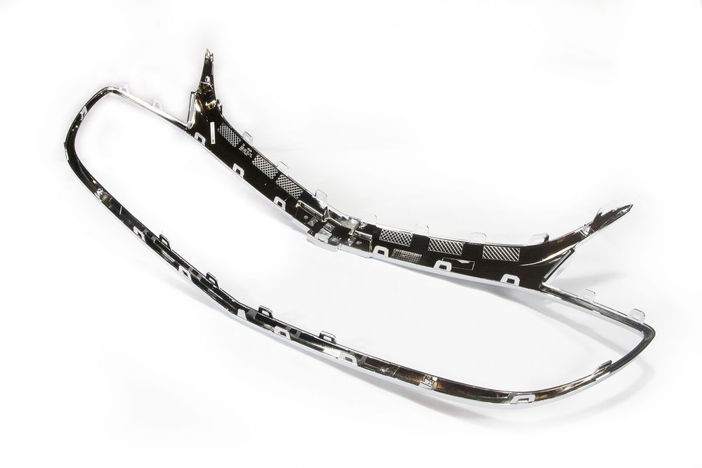 Moldura abertura grade dianteira - 42629292 - Cruze B Hatch, Cruze B Sedan, Cruze Ger.2 Hatch