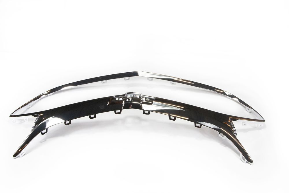 Moldura abertura grade dianteira - 42629292 - Cruze B Hatch, Cruze B Sedan, Cruze Ger.2 Hatch