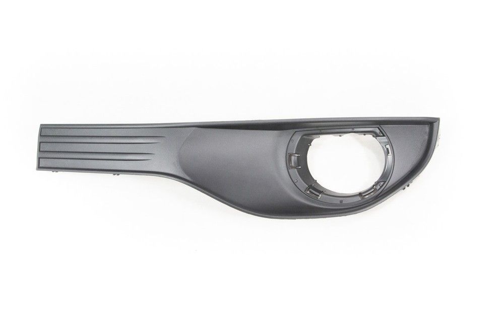 Moldura lanterna neblina dianteira - 52145060 - TrailBlazer, S10 Cab Simples, S10 Cab Dupla