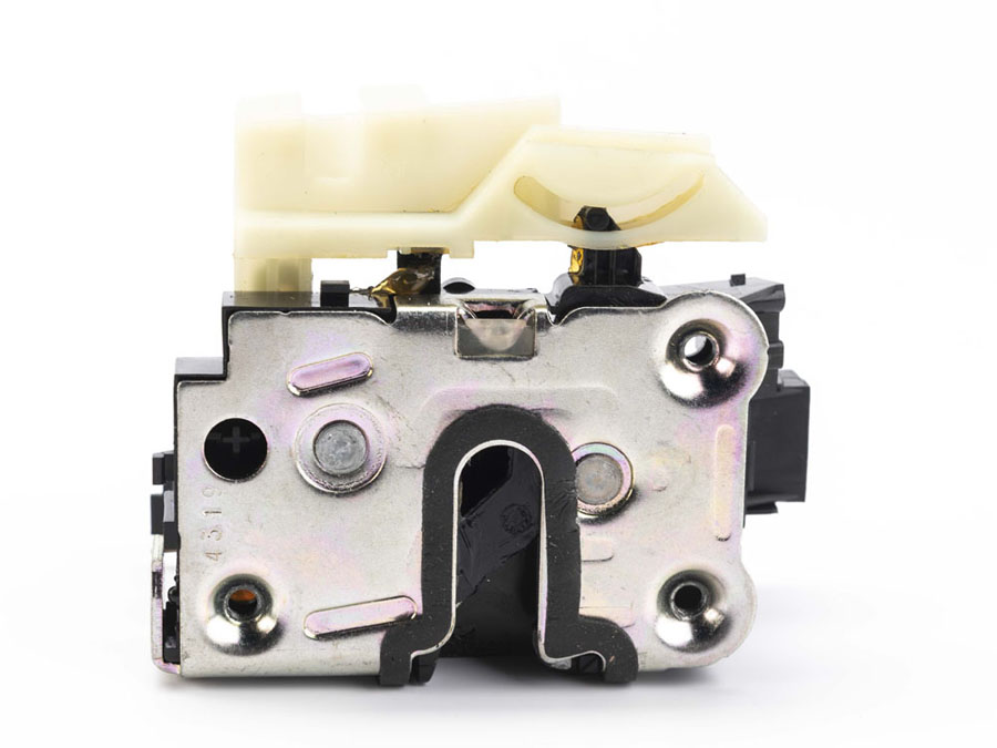 FECHADURA PORTA MONTADA COM TRAVA E M - 805025952R - Duster, Diversos