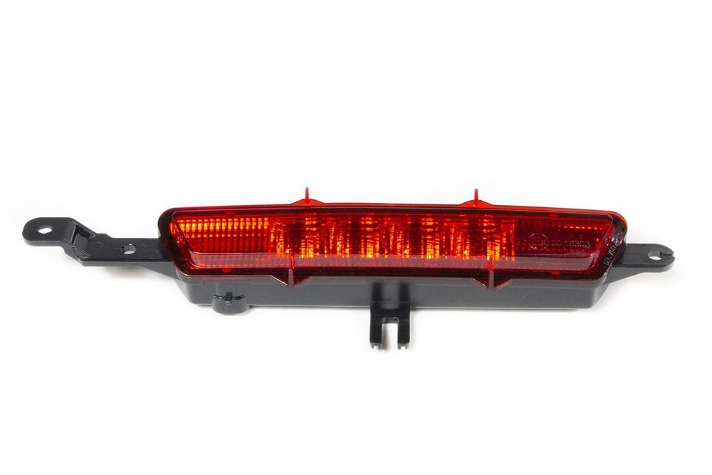 Lanterna inferior para-choque traseiro - 52107843 - Cobalt, Onix A Hatch