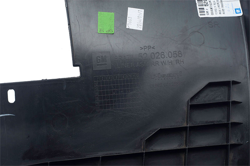 Forro painel caixa roda traseira - 52026058 - Spin