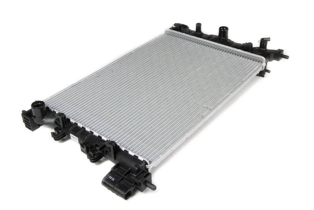 RADIADOR - 95460095 - Sonic Sedan, Sonic Hatch
