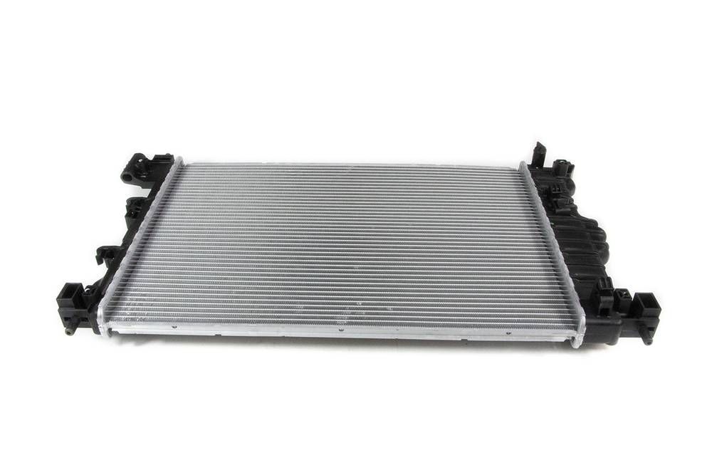 RADIADOR - 95460095 - Sonic Sedan, Sonic Hatch