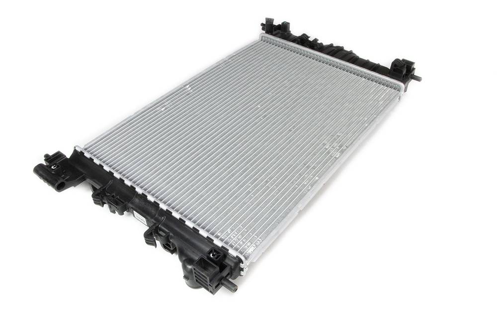 RADIADOR - 95460095 - Sonic Sedan, Sonic Hatch