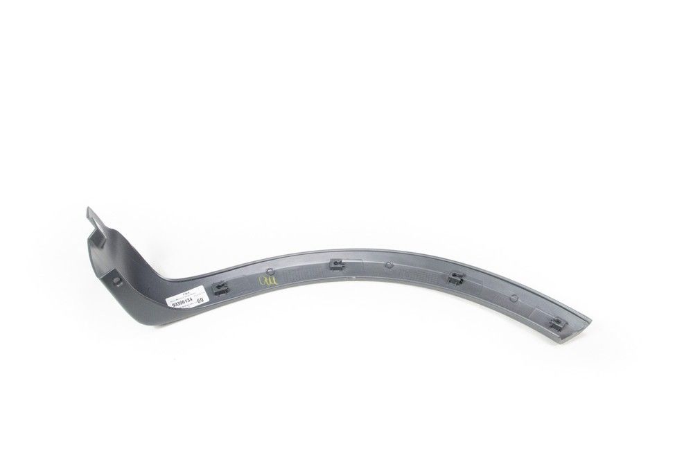 MOLDURA ABERTURA RODA TRASEIRA - 93396134 - Corsa B Sedan, Corsa Ger.2 Sedan