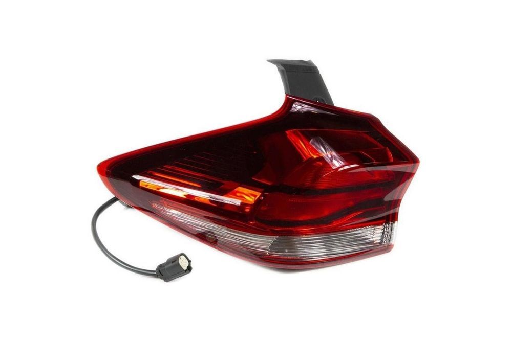 Lanterna freio traseira - 26344408 - Tracker C