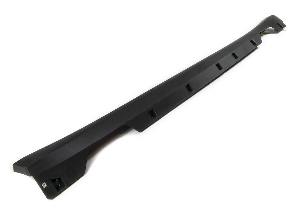 Moldura painel soleira - 26227795 - Tracker, Tracker C