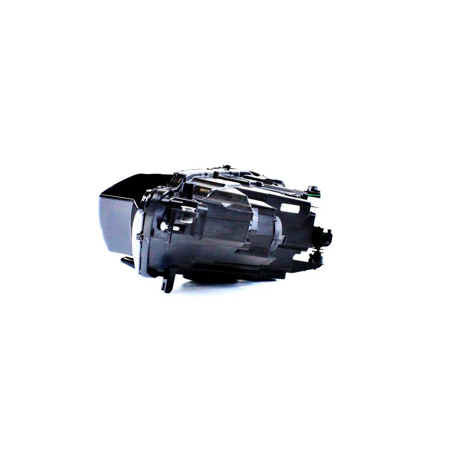 Farol Máscara Negra LED Direito (Passageiro) - 17B941036E - Jetta