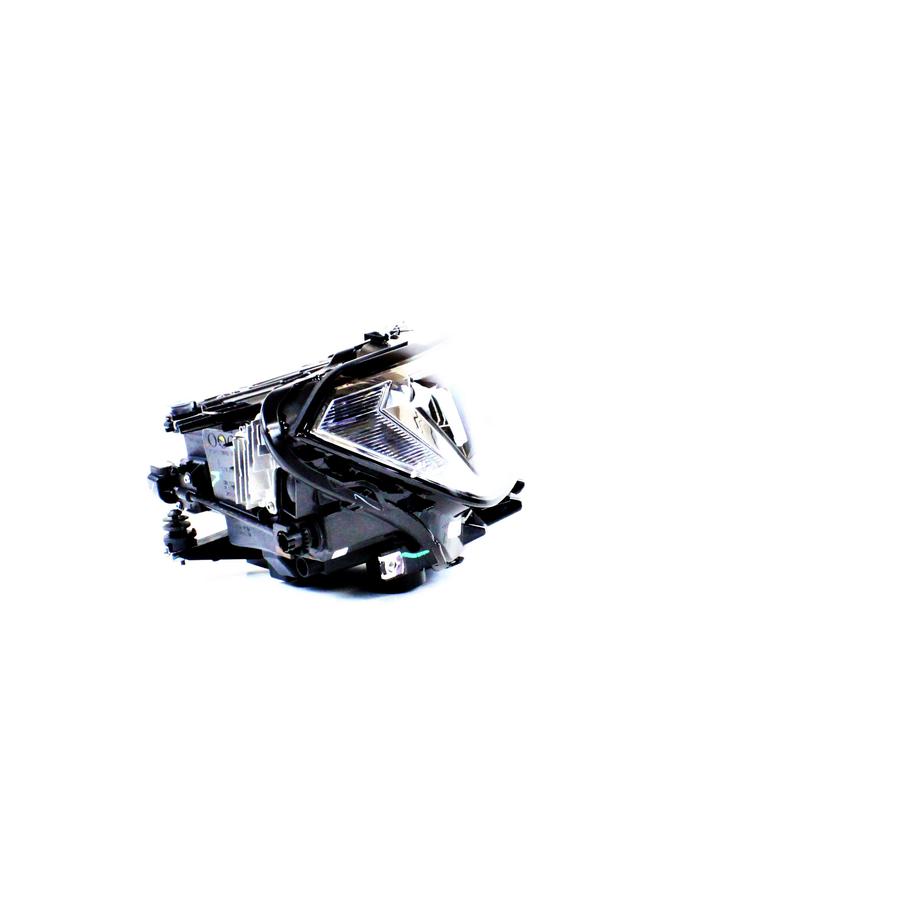 Farol Máscara Negra LED Direito (Passageiro) - 17B941036E - Jetta