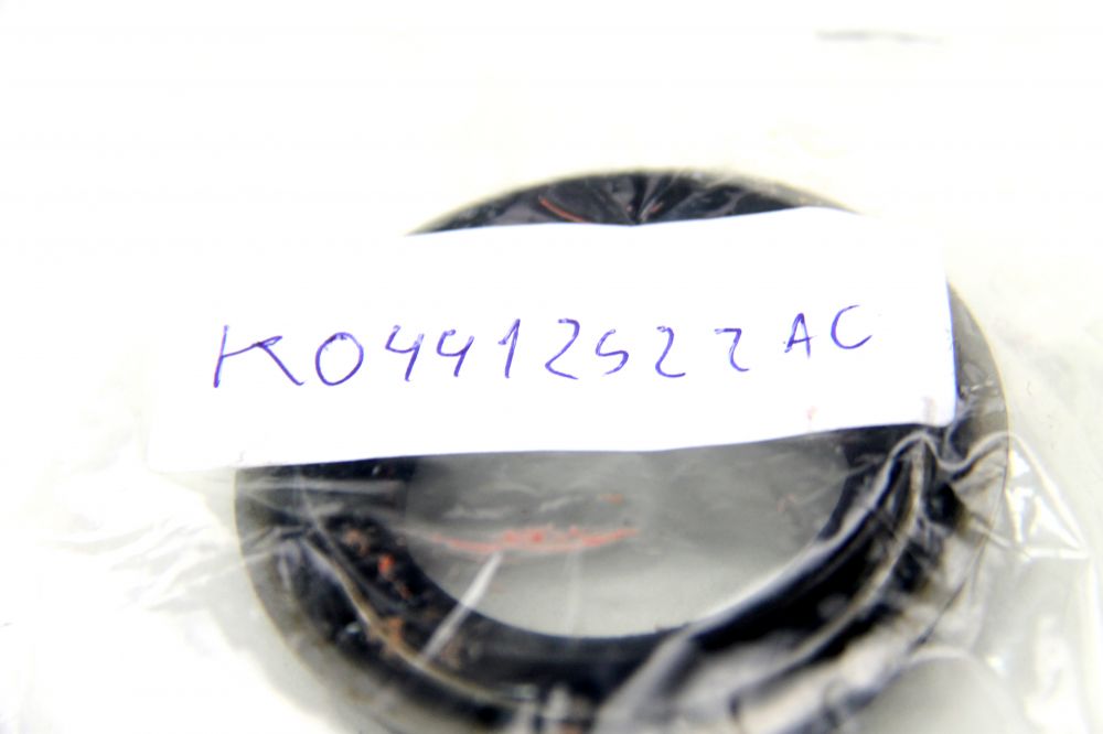 RETENTOR CÂMBIO - K04412522AC - Freemont