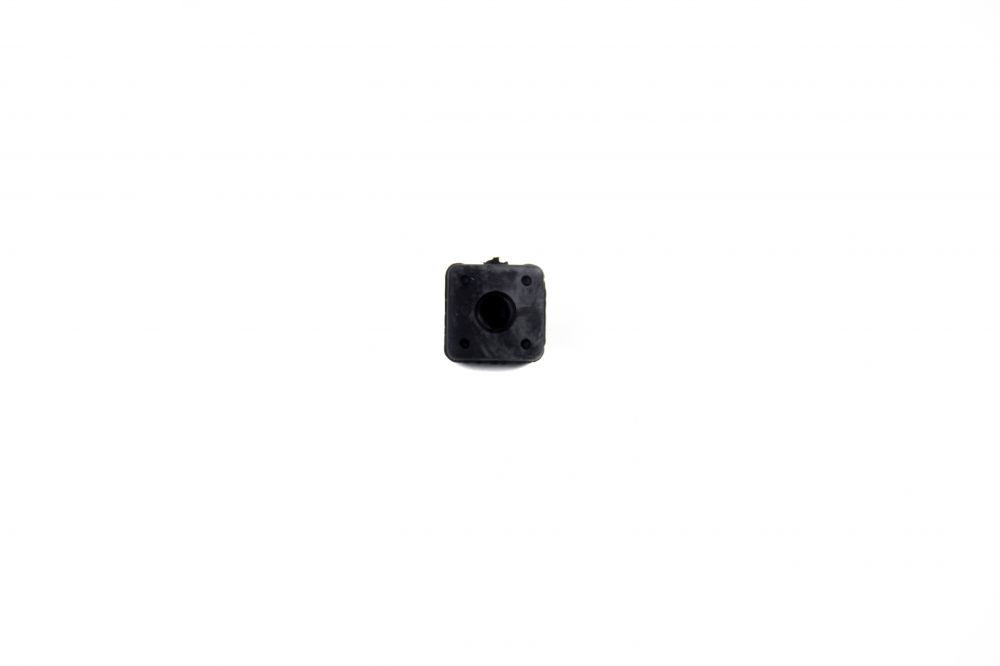BUCHA TAMPA PORTA-MALAS - K68087789AD - 