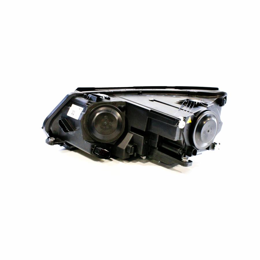 Farol Máscara Negra LED Direito (Passageiro) Xenon - 5N1941754B - Tiguan