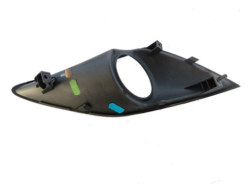 MOLDURA FAROL MILHA E NEBLINA LADO DIREITO - 100248114 - Cronos