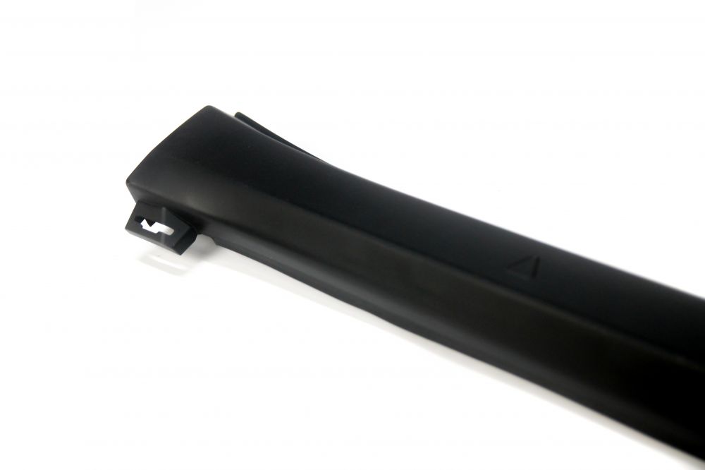 SPOILER SAIA LATERAL LADO DIREITO - 100244874 - Argo