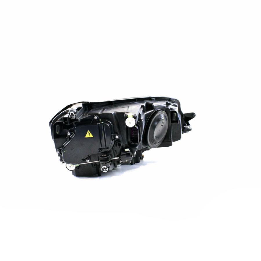 Farol Máscara Negra LED Xenon Esquerdo (Motorista) - 5GM941753B - Golf