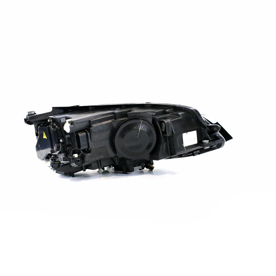 Farol Máscara Negra LED Xenon Esquerdo (Motorista) - 5GM941753B - Golf