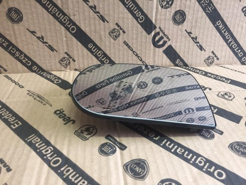 LENTE RETROVISOR LADO ESQUERDO - 7089950 - Toro