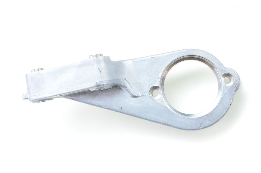 SUPORTE SEMIEIXO HOMOCINÉTICA LADO DIREITO - 500384496 - Ducato