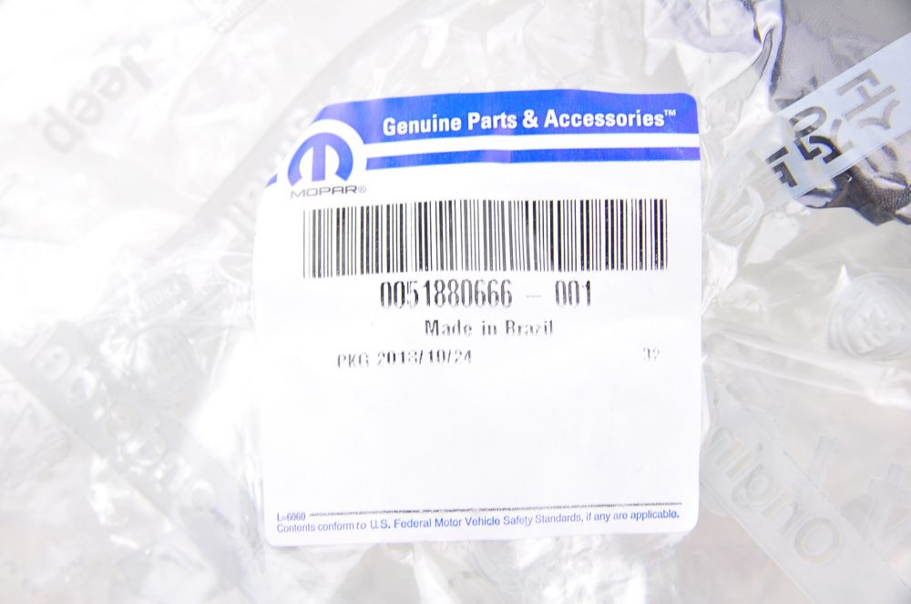 MOLDURA EXTERNA RETROVISOR LADO DIREITO - 51880666 - Idea