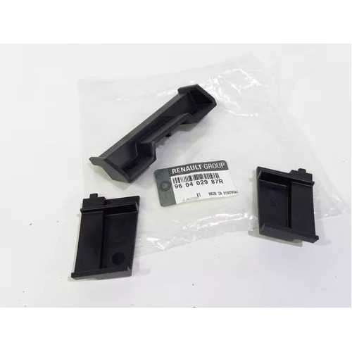 GUARNICOES PLASTICA VEDACAO VEICUL - 960402987R - Megane, Diversos