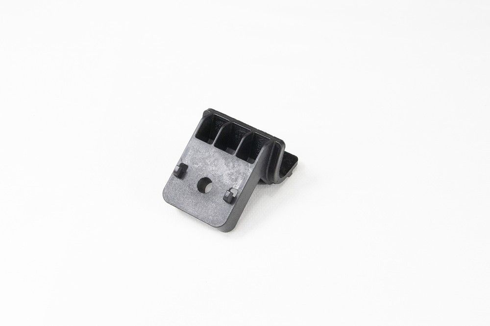 Suporte superior radiador - 96968244 - Tracker, Tracker B