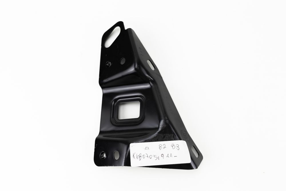 Suporte Paralama Lado Esquerdo - K68070519AA - 500