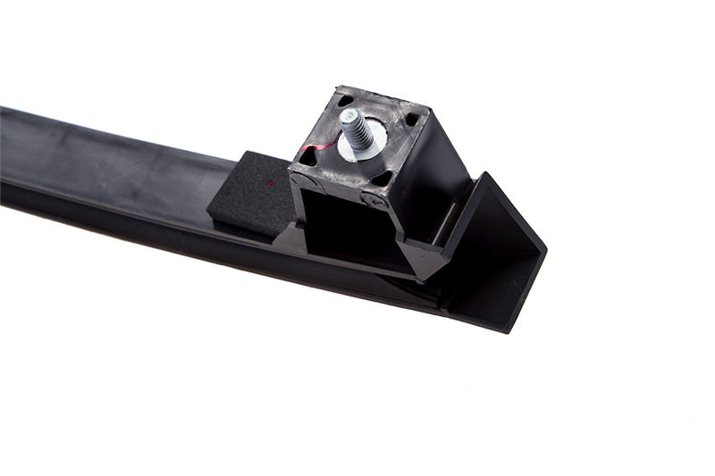 Guia traseira vidro porta traseira - 94760012 - Onix/Joy Ger.1, Prisma/Joy Plus, Onix A Hatch