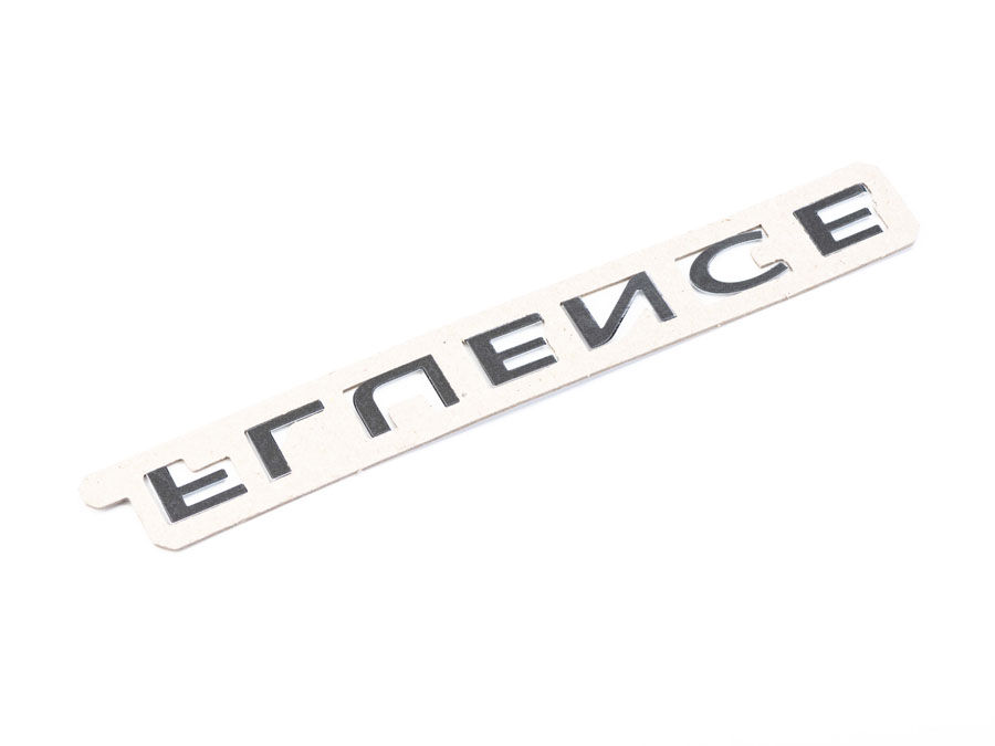 Emblema Plastico Carrocaria Veicul - 908890019R - Fluence, Diversos