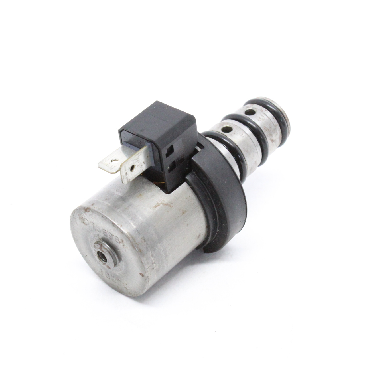 VALVULA, T/A - MD758981 - 