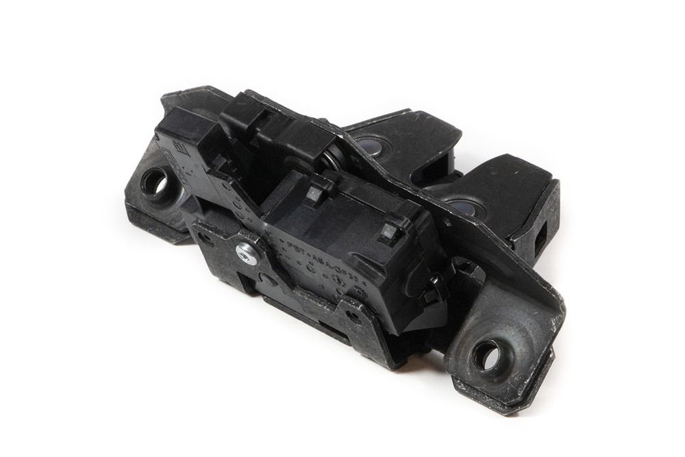 Trava tampa traseira - 13524683 - Spin, Equinox, Onix/Joy Ger.1