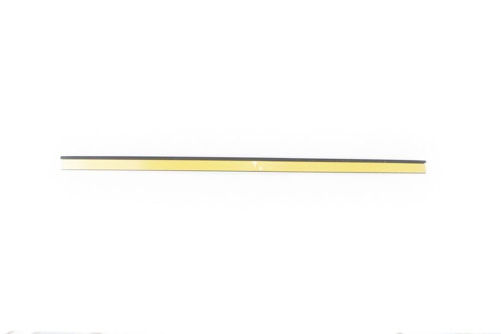 Moldura lateral vidro tampa traseira - 90389672 - Corsa Ger.1 Wagon, Corsa Ger.1 Hatch 4p, Corsa A Wagon