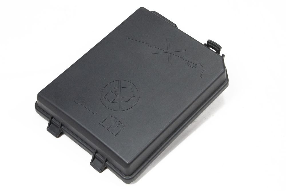 Tampa bloco fusíveis compartimento frontal - 52156508 - Cobalt, Spin