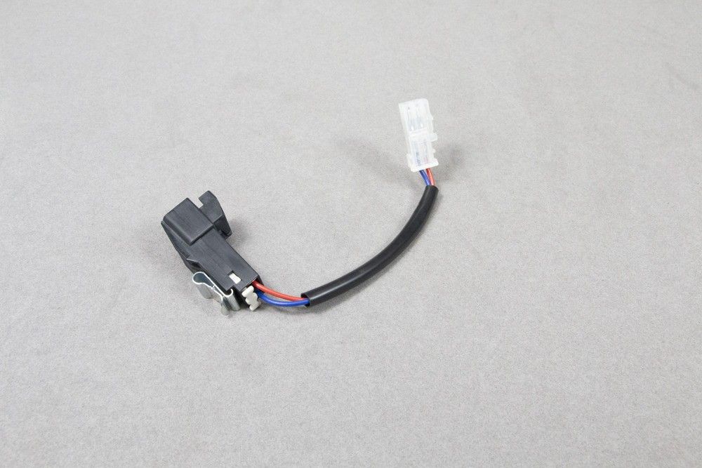 Chicote tampa porta-malas - 93357481 - Astra Sedan, Zafira, Astra B Hatch