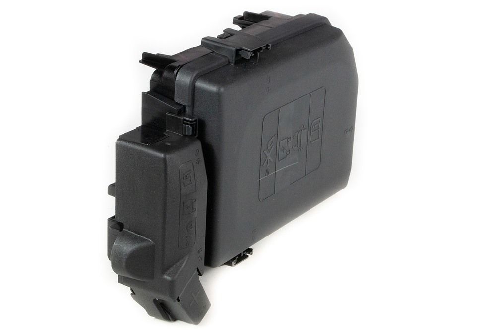 Bloco fusíveis compartimento frontal - 42677665 - Cruze B Sedan, Cruze Ger.2 Sedan