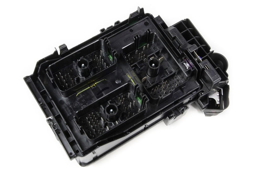 Bloco fusíveis compartimento frontal - 42677665 - Cruze B Sedan, Cruze Ger.2 Sedan