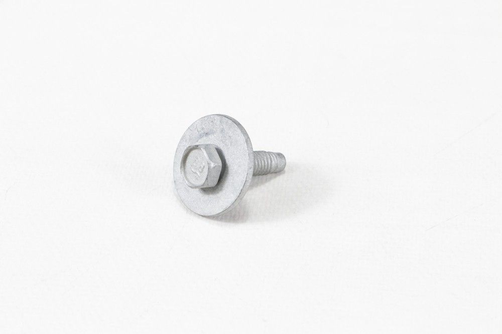 Parafuso - 11570298 - Sonic Sedan, Tracker, TrailBlazer