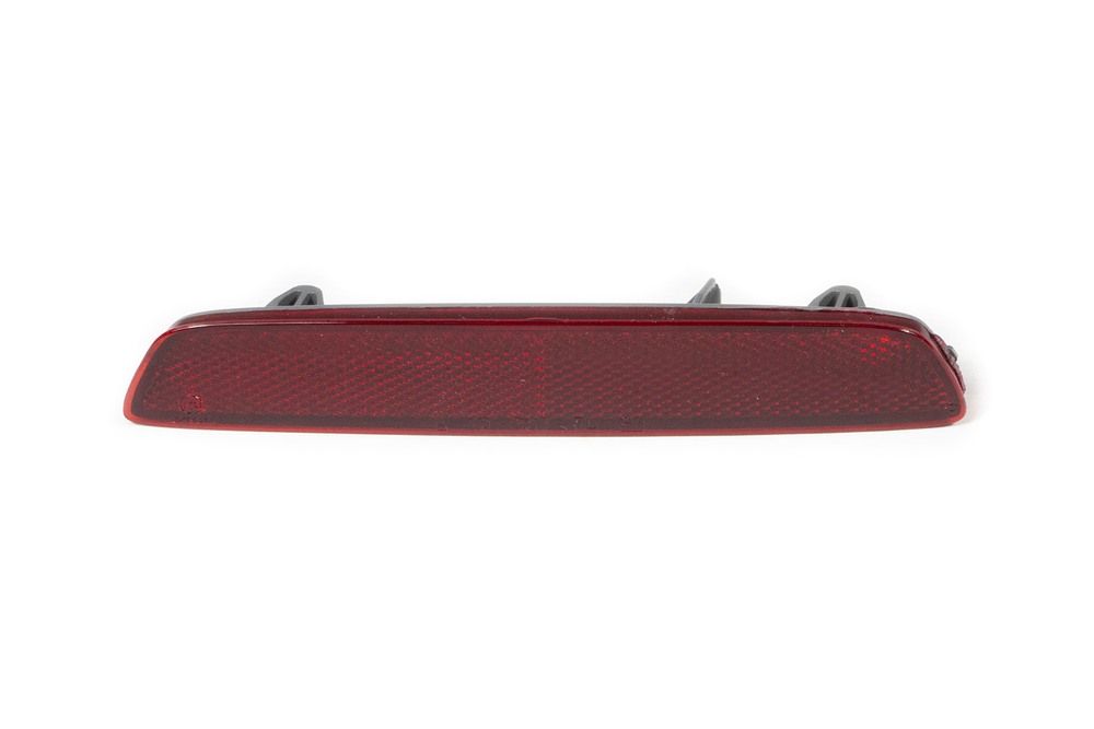 Lanterna inferior para-choque traseiro - 22950586 - Tracker B
