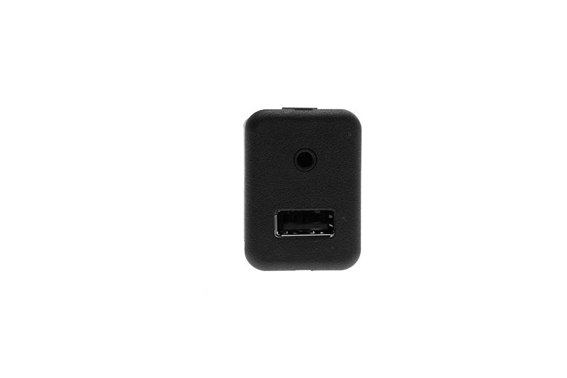 Receptáculo disc player, USB - 25832462 - Cobalt, Sonic Sedan, TrailBlazer