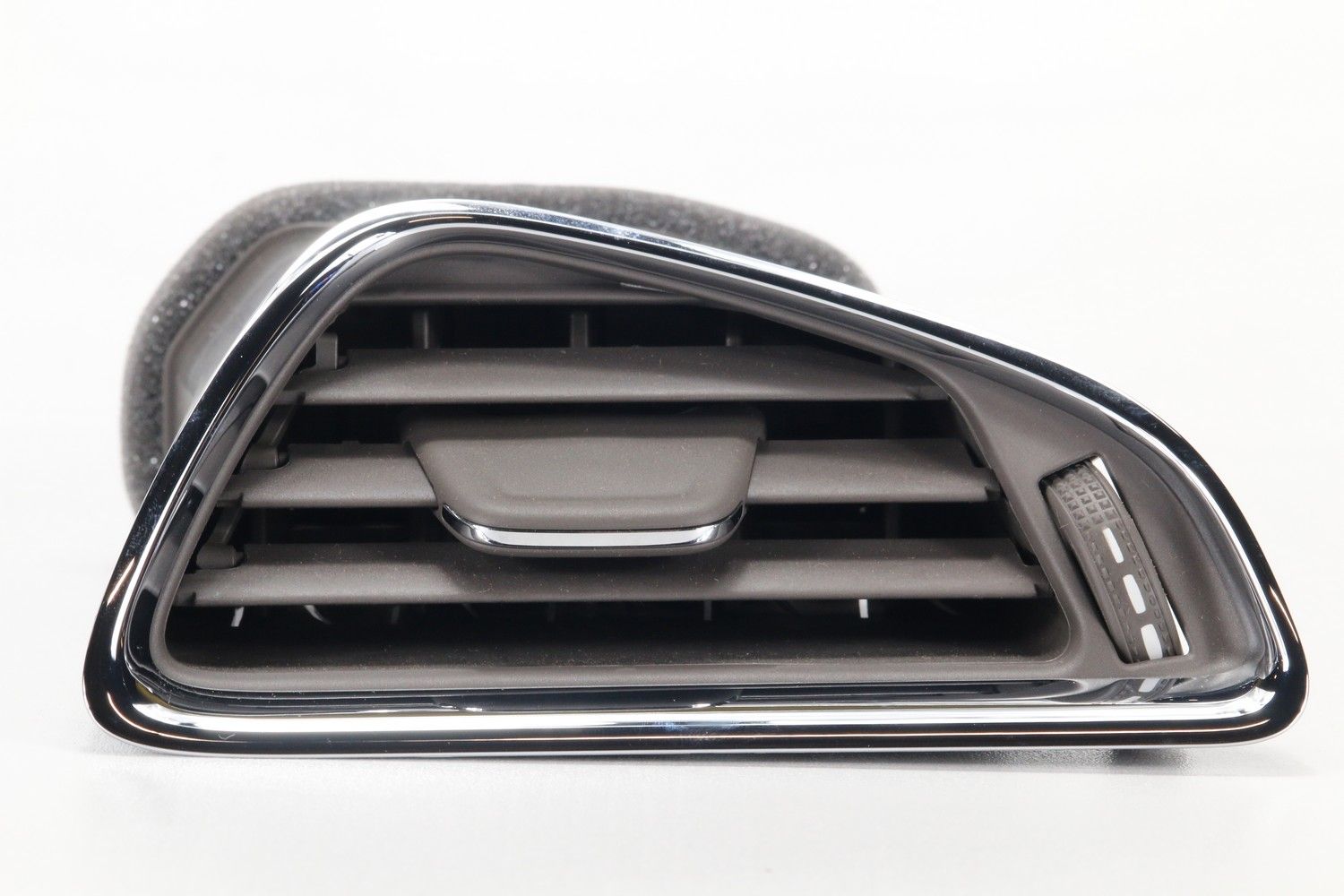 Saída ar exterior painel instrumentos - 39098652 - Cruze B Hatch, Cruze B Sedan, Cruze Ger.2 Hatch