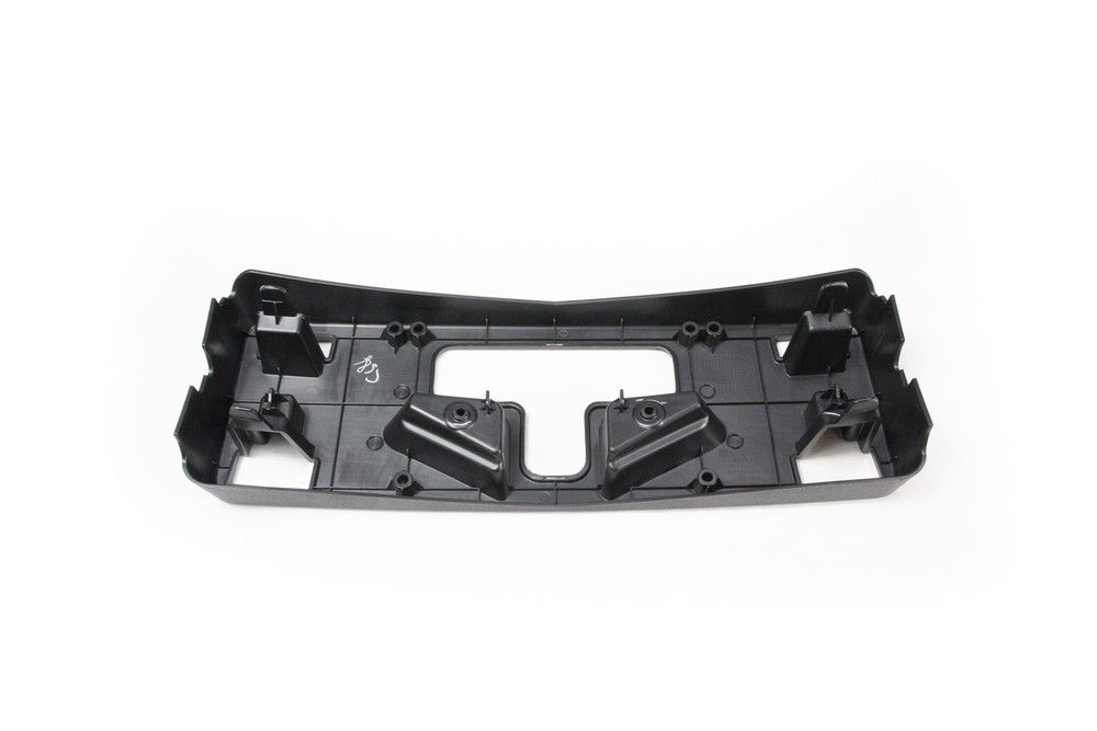 Suporte placa licença dianteira - 42522168 - Cruze B Hatch, Cruze B Sedan, Cruze Ger.2 Hatch