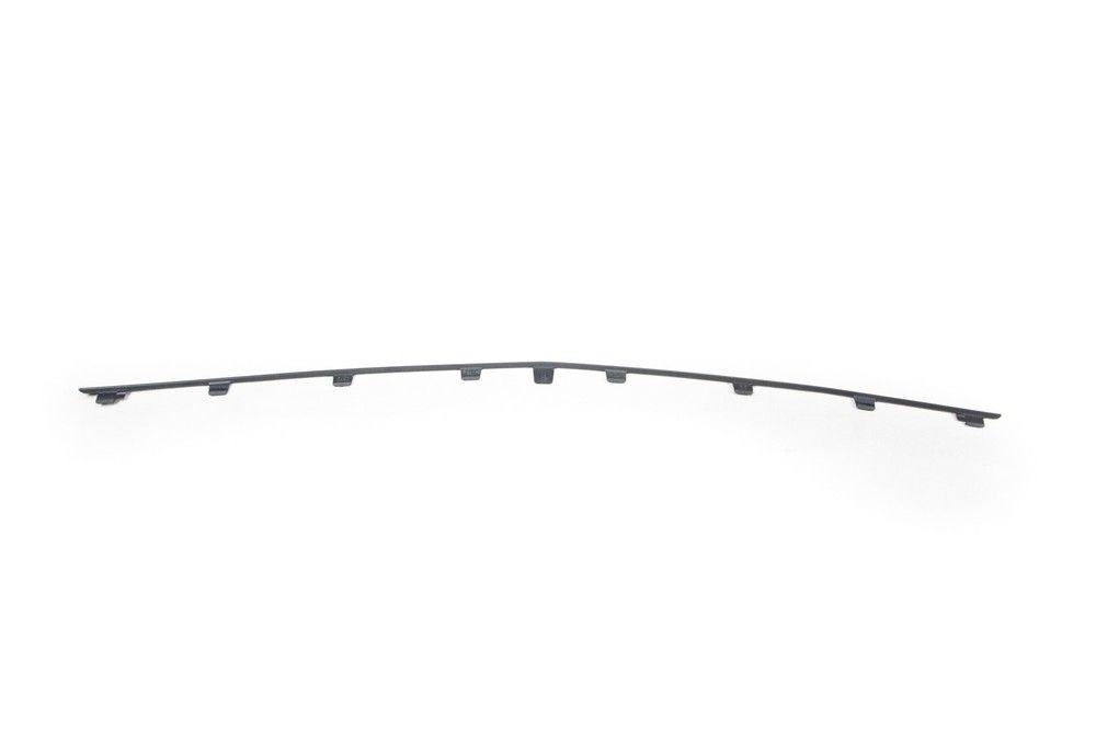 Moldura inferior grade inferior radiador - 94731305 - Vectra C Hatch, Vectra C Sedan, Vectra Hatch