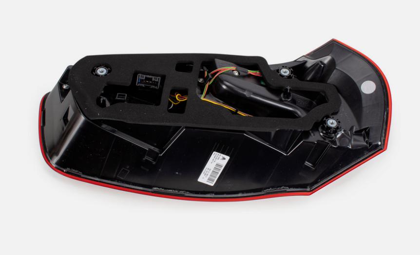 Lanterna Traseira Lado Esquerdo - 9677502680 - C4