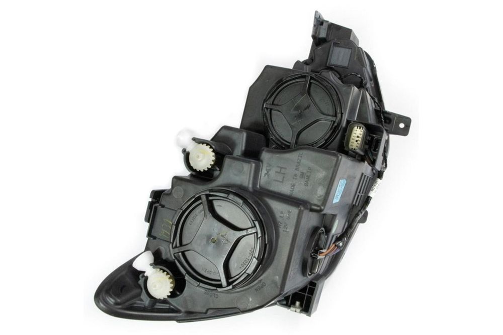 Farol - 26306472 - Tracker C